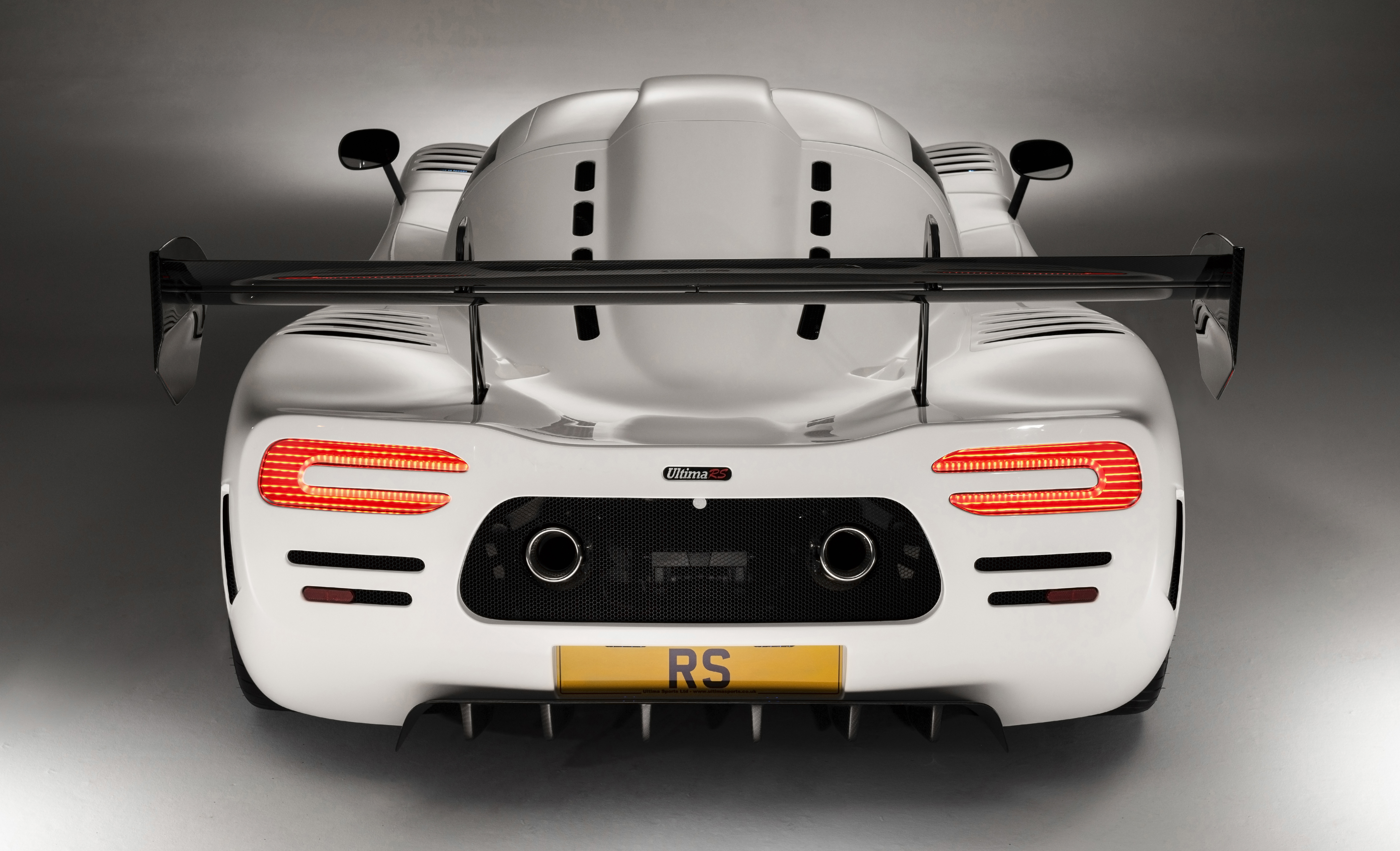 New Ultima RS Is a 1,200 HP Racecar That Happens to Be Street-Legal – Robb  Report